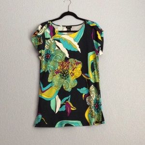 Pretty and beautifully colored top!